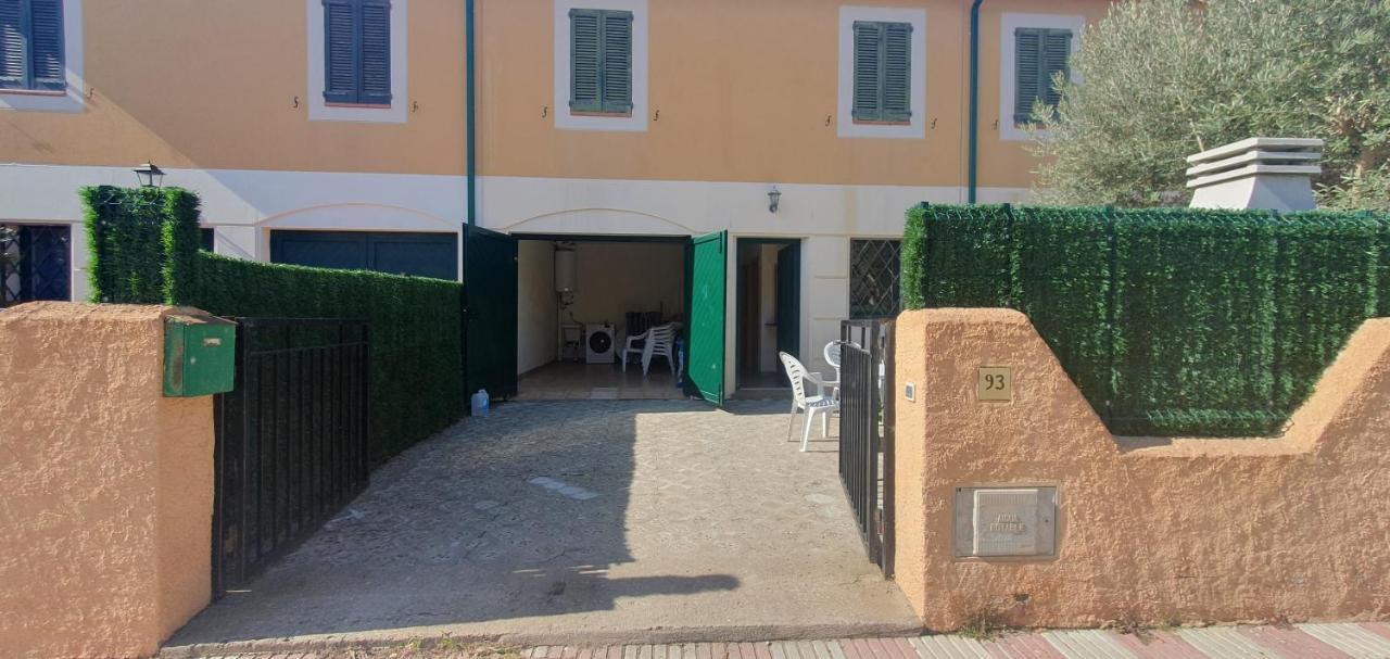 Casa Mas Pinell 93 Villa Torroella de Montgrí Buitenkant foto